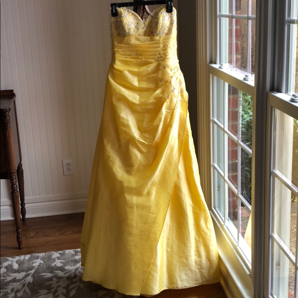 Prom / Formal Dress
